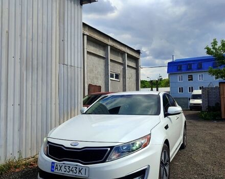 Білий Кіа Оптіма, об'ємом двигуна 2.4 л та пробігом 206 тис. км за 9700 $, фото 1 на Automoto.ua