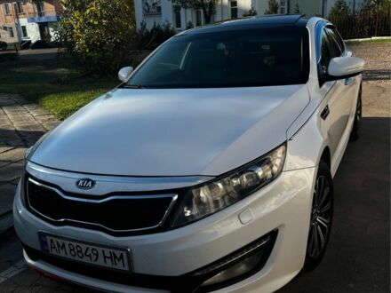 Киа Оптима 2012 в Коростене на Automoto.ua Белый Киа Оптима, объемом двигателя 2.4 л и пробегом 286 тыс. км за 8500 $, фото 1 на Automoto.ua