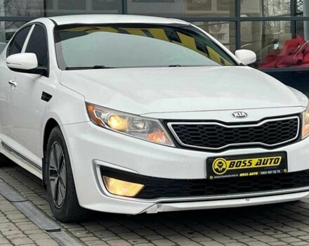 Білий Кіа Оптіма, об'ємом двигуна 2.4 л та пробігом 270 тис. км за 10000 $, фото 1 на Automoto.ua