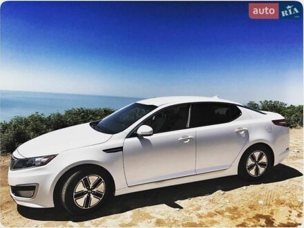 Білий Кіа Оптіма, об'ємом двигуна 2.4 л та пробігом 160 тис. км за 9600 $, фото 1 на Automoto.ua