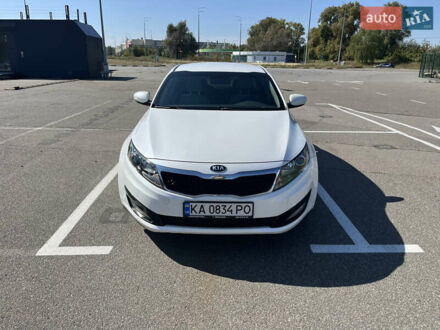 Киа Оптима 2013 в Киеве на Automoto.ua Белый Киа Оптима, объемом двигателя 2.36 л и пробегом 166 тыс. км за 9800 $, фото 1 на Automoto.ua