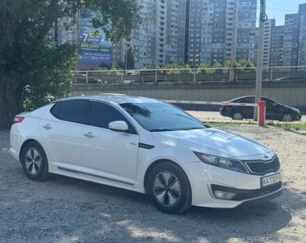 Білий Кіа Оптіма, об'ємом двигуна 2.4 л та пробігом 256 тис. км за 10700 $, фото 1 на Automoto.ua