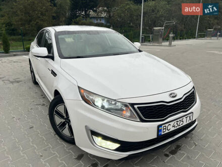Белый Киа Оптима, объемом двигателя 2.4 л и пробегом 258 тыс. км за 8500 $, фото 1 на Automoto.ua