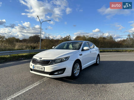 Белый Киа Оптима, объемом двигателя 2.4 л и пробегом 95 тыс. км за 9800 $, фото 1 на Automoto.ua