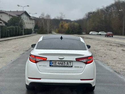 Белый Киа Оптима, объемом двигателя 2.36 л и пробегом 170 тыс. км за 9800 $, фото 1 на Automoto.ua