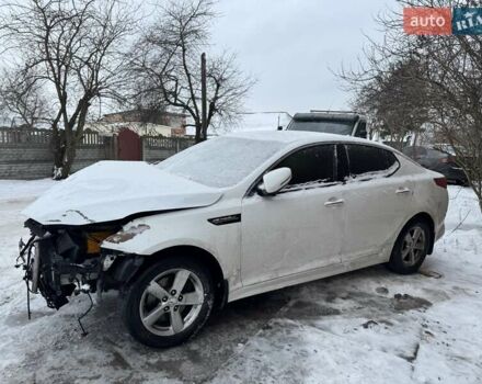 Белый Киа Оптима, объемом двигателя 2.4 л и пробегом 150 тыс. км за 2500 $, фото 1 на Automoto.ua