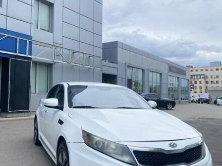 Киа Оптима 2013 в Киеве на Automoto.ua Белый Киа Оптима, объемом двигателя 2.36 л и пробегом 322 тыс. км за 7499 $, фото 1 на Automoto.ua