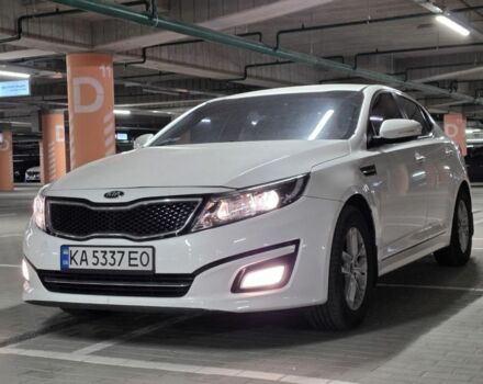 Білий Кіа Оптіма, об'ємом двигуна 2 л та пробігом 224 тис. км за 7250 $, фото 1 на Automoto.ua