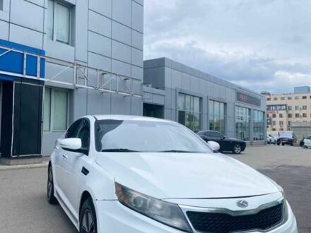 Кіа Оптіма 2013 у Києві на Automoto.ua Білий Кіа Оптіма, об'ємом двигуна 2.4 л та пробігом 322 тис. км за 8150 $, фото 1 на Automoto.ua