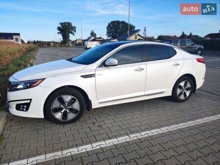 Кіа Оптіма 2013 у Кривому Розі на Automoto.ua Білий Кіа Оптіма, об'ємом двигуна 2.4 л та пробігом 141 тис. км за 11703 $, фото 1 на Automoto.ua