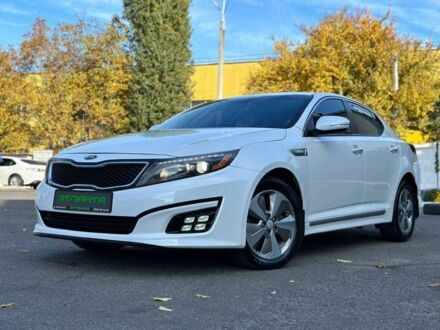 Киа Оптима 2013 в Одессе на Automoto.ua Белый Киа Оптима, объемом двигателя 2.4 л и пробегом 220 тыс. км за 9900 $, фото 1 на Automoto.ua