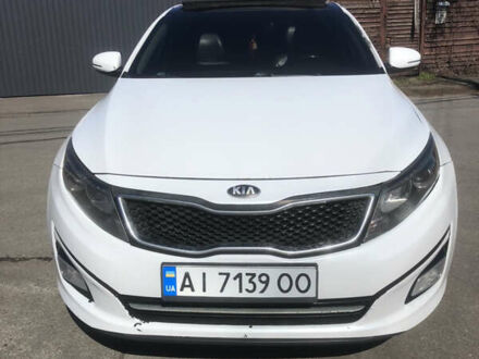 Киа Оптима 2013 в Киеве на Automoto.ua Белый Киа Оптима, объемом двигателя 2 л и пробегом 215 тыс. км за 7500 $, фото 1 на Automoto.ua