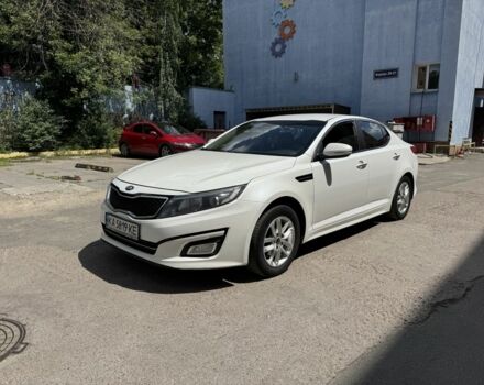 Білий Кіа Оптіма, об'ємом двигуна 2 л та пробігом 261 тис. км за 7999 $, фото 1 на Automoto.ua