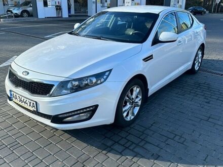 Белый Киа Оптима, объемом двигателя 2 л и пробегом 245 тыс. км за 7300 $, фото 1 на Automoto.ua