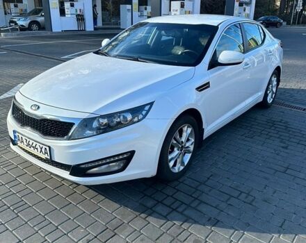 Белый Киа Оптима, объемом двигателя 2 л и пробегом 245 тыс. км за 7300 $, фото 1 на Automoto.ua