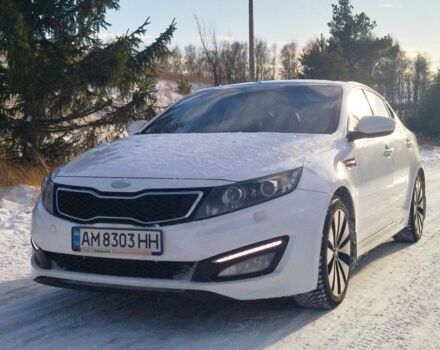 Белый Киа Оптима, объемом двигателя 2.4 л и пробегом 213 тыс. км за 254 $, фото 1 на Automoto.ua