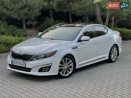 Киа Оптима 2014 в Одессе на Automoto.ua Белый Киа Оптима, объемом двигателя 2 л и пробегом 108 тыс. км за 12900 $, фото 1 на Automoto.ua