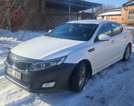 Білий Кіа Оптіма, об'ємом двигуна 1 л та пробігом 196 тис. км за 9999 $, фото 1 на Automoto.ua