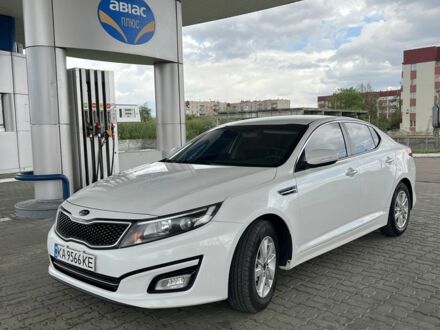 Киа Оптима 2014 в Владимирце на Automoto.ua Белый Киа Оптима, объемом двигателя 2 л и пробегом 225 тыс. км за 11500 $, фото 1 на Automoto.ua
