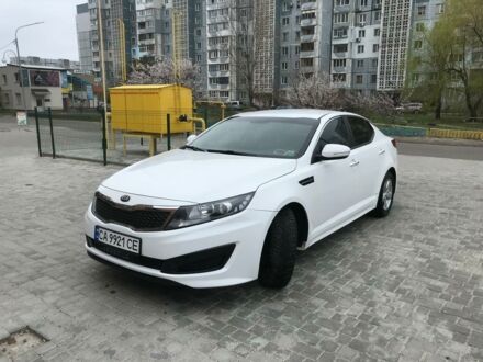 Білий Кіа Оптіма, об'ємом двигуна 2.4 л та пробігом 40 тис. км за 12900 $, фото 1 на Automoto.ua