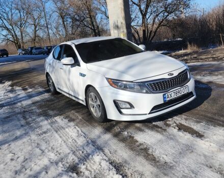 Білий Кіа Оптіма, об'ємом двигуна 2.4 л та пробігом 320 тис. км за 12000 $, фото 1 на Automoto.ua