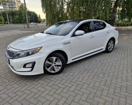 Білий Кіа Оптіма, об'ємом двигуна 2.4 л та пробігом 230 тис. км за 8600 $, фото 1 на Automoto.ua