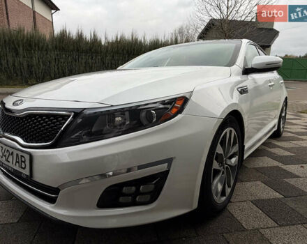 Белый Киа Оптима, объемом двигателя 2 л и пробегом 209 тыс. км за 13000 $, фото 1 на Automoto.ua
