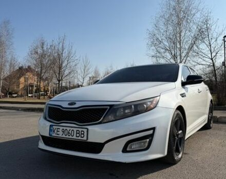 Білий Кіа Оптіма, об'ємом двигуна 2.36 л та пробігом 150 тис. км за 9800 $, фото 1 на Automoto.ua