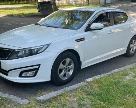 Белый Киа Оптима, объемом двигателя 2 л и пробегом 144 тыс. км за 7500 $, фото 1 на Automoto.ua