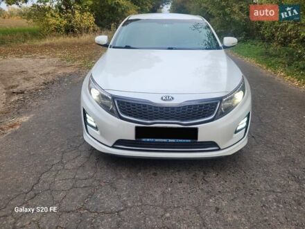 Білий Кіа Оптіма, об'ємом двигуна 2.36 л та пробігом 118 тис. км за 9500 $, фото 1 на Automoto.ua