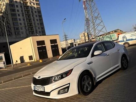 Киа Оптима 2014 в Одессе на Automoto.ua Белый Киа Оптима, объемом двигателя 2.36 л и пробегом 160 тыс. км за 9200 $, фото 1 на Automoto.ua