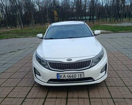 Белый Киа Оптима, объемом двигателя 2.36 л и пробегом 258 тыс. км за 10300 $, фото 1 на Automoto.ua