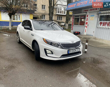 Білий Кіа Оптіма, об'ємом двигуна 2.4 л та пробігом 230 тис. км за 8800 $, фото 1 на Automoto.ua