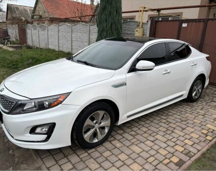 Білий Кіа Оптіма, об'ємом двигуна 2.4 л та пробігом 188 тис. км за 8800 $, фото 1 на Automoto.ua