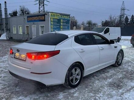 Білий Кіа Оптіма, об'ємом двигуна 2.36 л та пробігом 200 тис. км за 6950 $, фото 1 на Automoto.ua