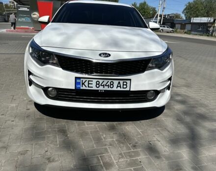 Білий Кіа Оптіма, об'ємом двигуна 2 л та пробігом 256 тис. км за 11150 $, фото 1 на Automoto.ua