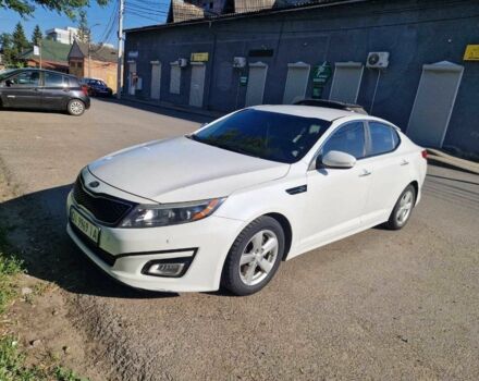 Білий Кіа Оптіма, об'ємом двигуна 2.4 л та пробігом 160 тис. км за 10290 $, фото 1 на Automoto.ua