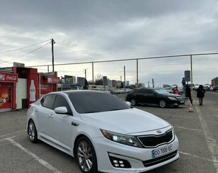 Білий Кіа Оптіма, об'ємом двигуна 2 л та пробігом 165 тис. км за 11500 $, фото 1 на Automoto.ua