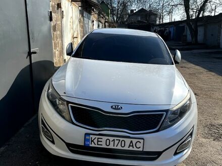 Киа Оптима 2015 в Днепре (Днепропетровске) на Automoto.ua Белый Киа Оптима, объемом двигателя 2.4 л и пробегом 166 тыс. км за 10000 $, фото 1 на Automoto.ua