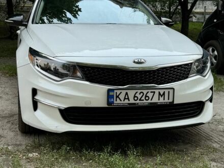 Білий Кіа Оптіма, об'ємом двигуна 2.4 л та пробігом 155 тис. км за 8300 $, фото 1 на Automoto.ua