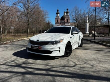 Белый Киа Оптима, объемом двигателя 2.4 л и пробегом 191 тыс. км за 11890 $, фото 1 на Automoto.ua