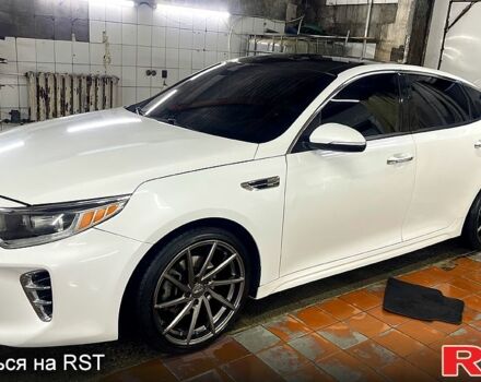 Білий Кіа Оптіма, об'ємом двигуна 2.4 л та пробігом 65 тис. км за 14500 $, фото 1 на Automoto.ua