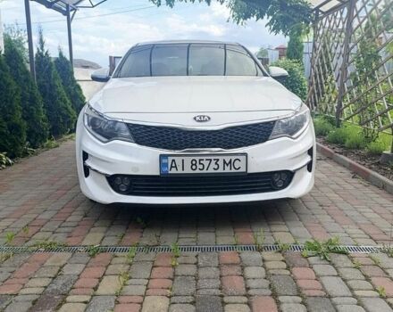 Білий Кіа Оптіма, об'ємом двигуна 2.36 л та пробігом 141 тис. км за 10500 $, фото 1 на Automoto.ua