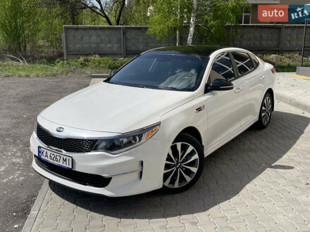 Киа Оптима 2016 в Киеве на Automoto.ua Белый Киа Оптима, объемом двигателя 2.36 л и пробегом 150 тыс. км за 11500 $, фото 1 на Automoto.ua