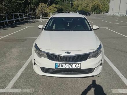 Белый Киа Оптима, объемом двигателя 2.4 л и пробегом 167 тыс. км за 9600 $, фото 1 на Automoto.ua