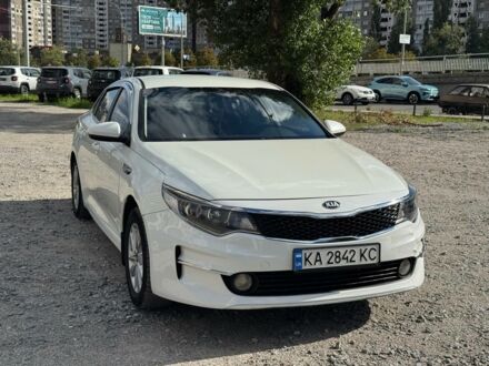 Білий Кіа Оптіма, об'ємом двигуна 2 л та пробігом 335 тис. км за 9300 $, фото 1 на Automoto.ua