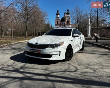 Білий Кіа Оптіма, об'ємом двигуна 2.4 л та пробігом 191 тис. км за 12390 $, фото 1 на Automoto.ua