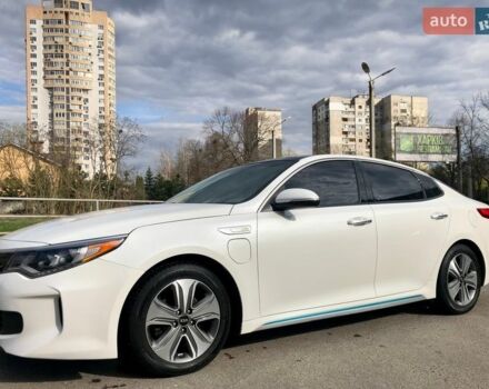Белый Киа Оптима, объемом двигателя 2 л и пробегом 125 тыс. км за 16700 $, фото 1 на Automoto.ua