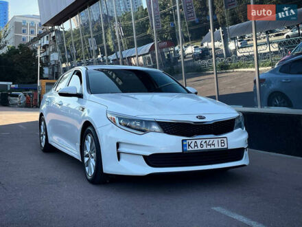 Киа Оптима 2017 в Киеве на Automoto.ua Белый Киа Оптима, объемом двигателя 2.4 л и пробегом 241 тыс. км за 11900 $, фото 1 на Automoto.ua