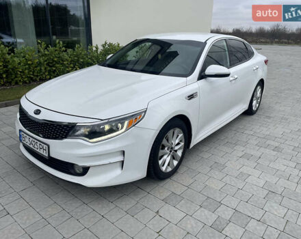 Белый Киа Оптима, объемом двигателя 2.36 л и пробегом 81 тыс. км за 13800 $, фото 1 на Automoto.ua